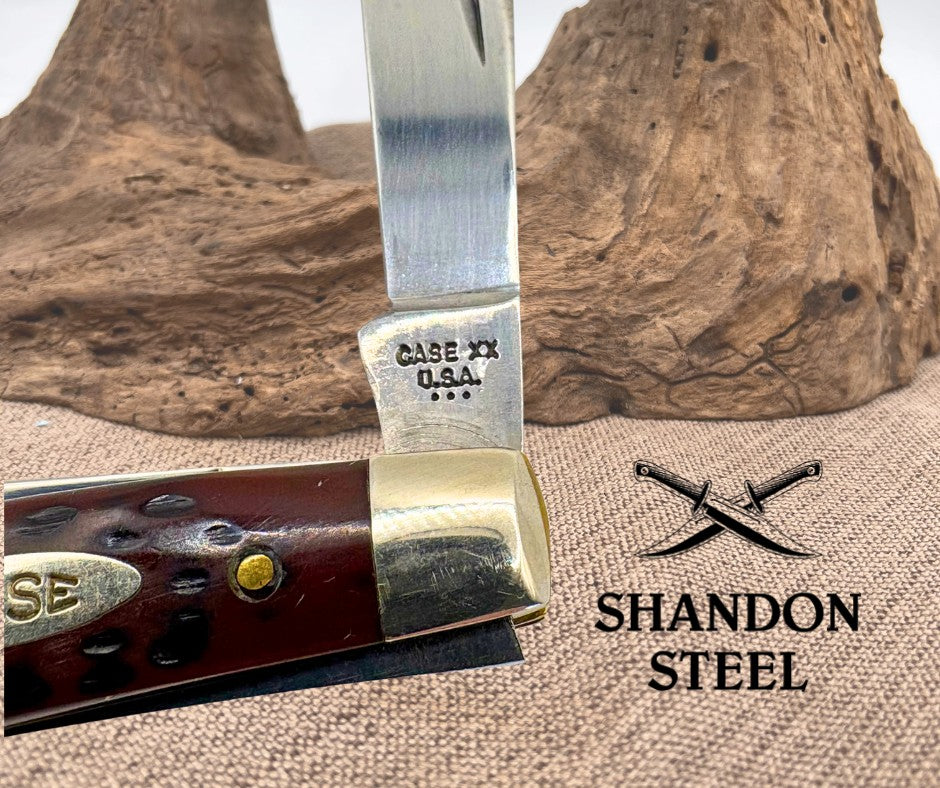 CASE XX USA 3 DOT 1977 JIGGED BROWN DELRIN 2 BLADE JACK POCKET KNIFE 6244  (03)