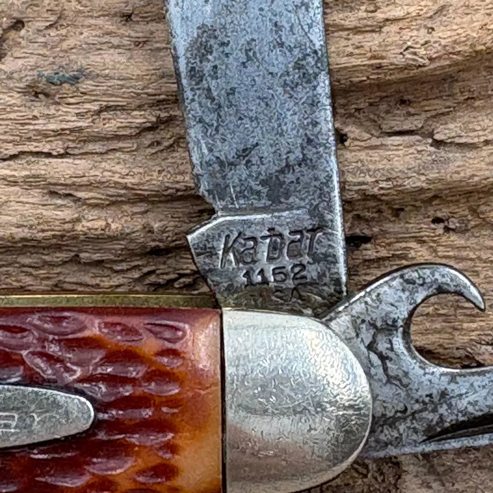 Vintage KaBar 1152 USA 4 Blade Camp Pocket Knife Jigged Delrin Handles (86)