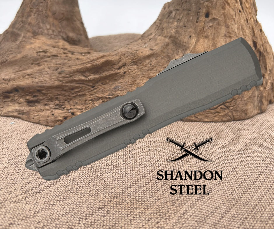 Microtech ULTRATECH GEN III ZBP S/E APOCALYPTIC STANDARD NATURAL CLEAR 1121-10APNC